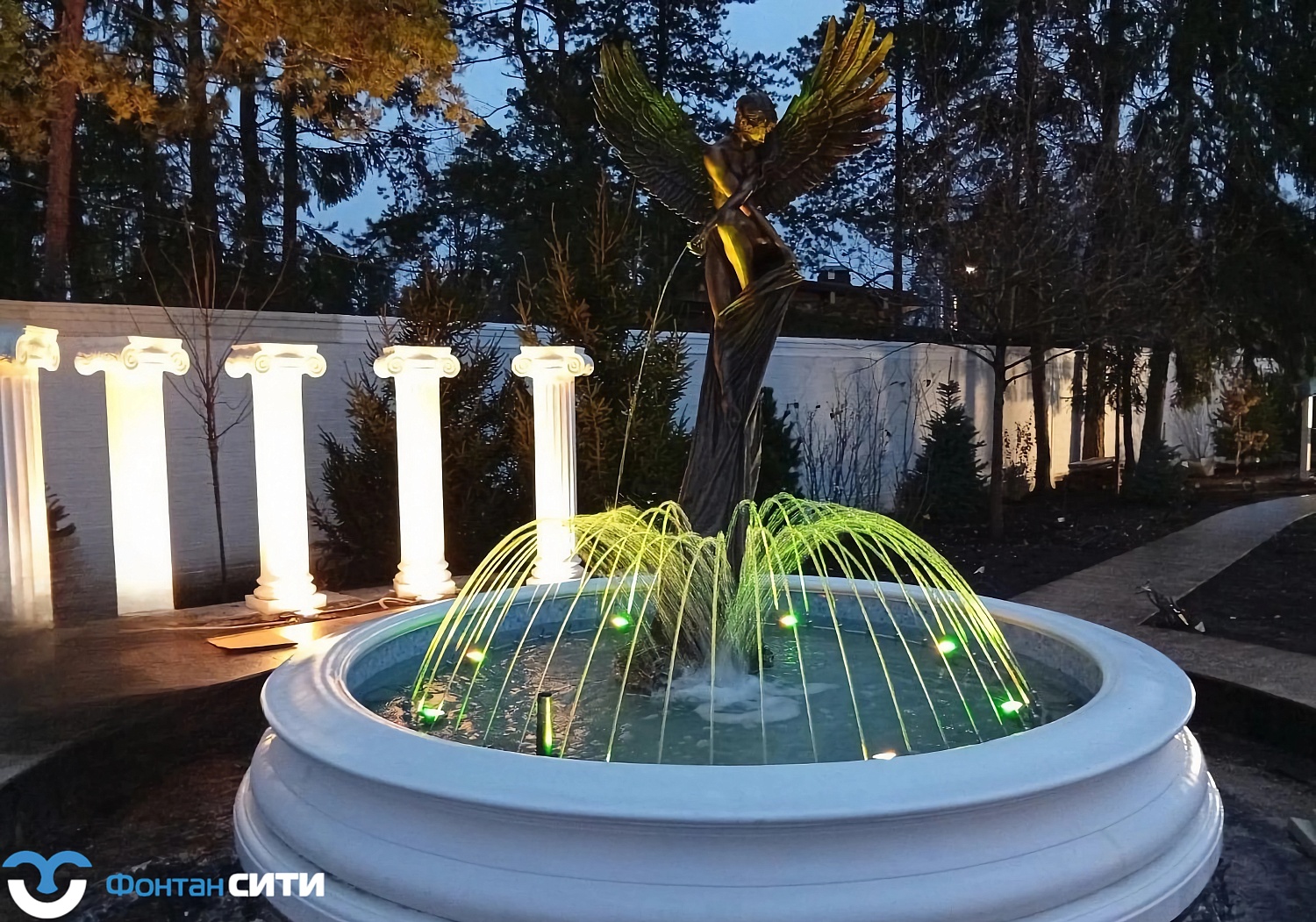 Классический уличный фонтан "Ангел" в г. Красногорск