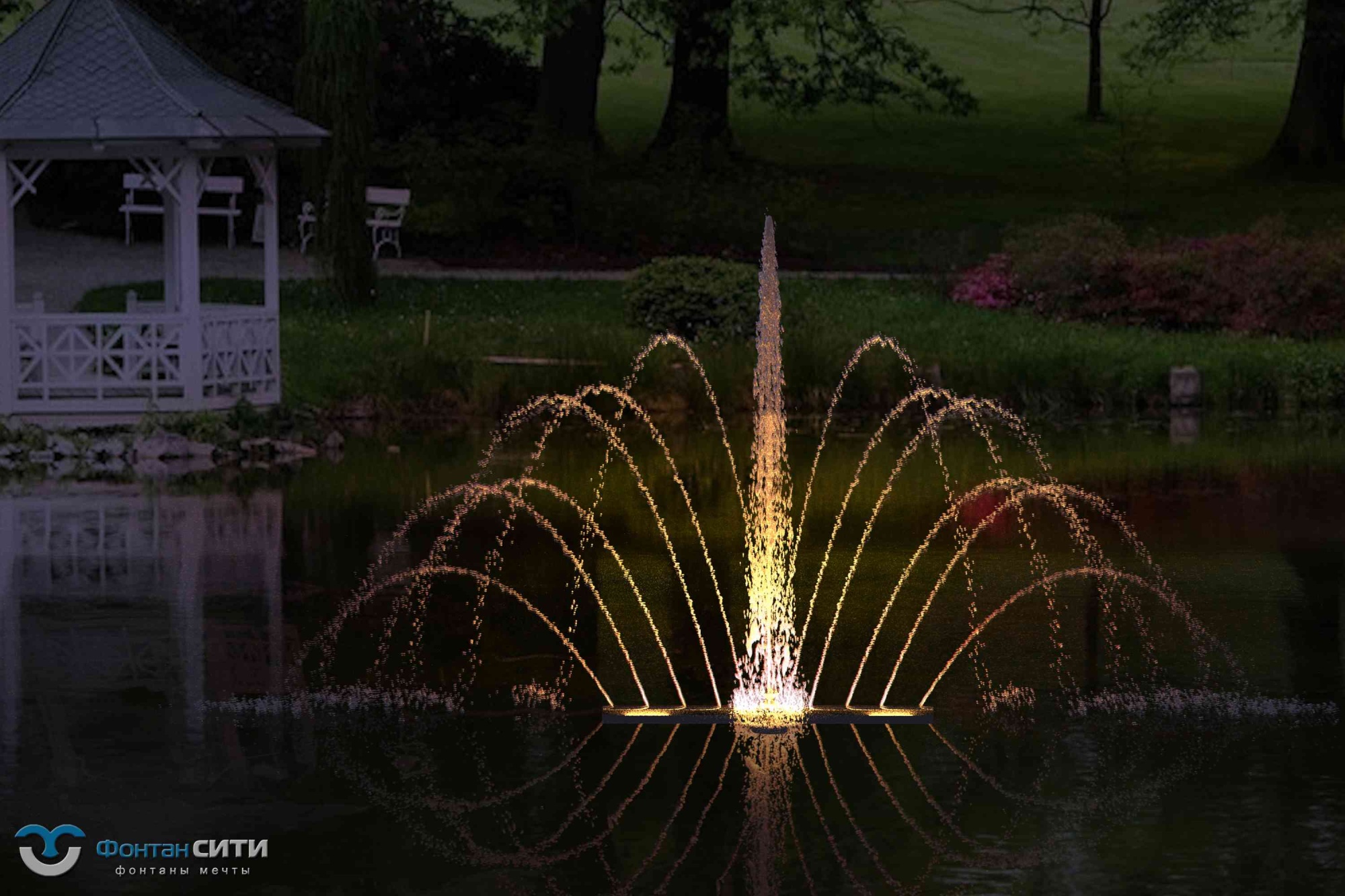Фонтан плавающий с подсветкой купить - Фонтан СИТИ. Тел: 8-800-234-5405