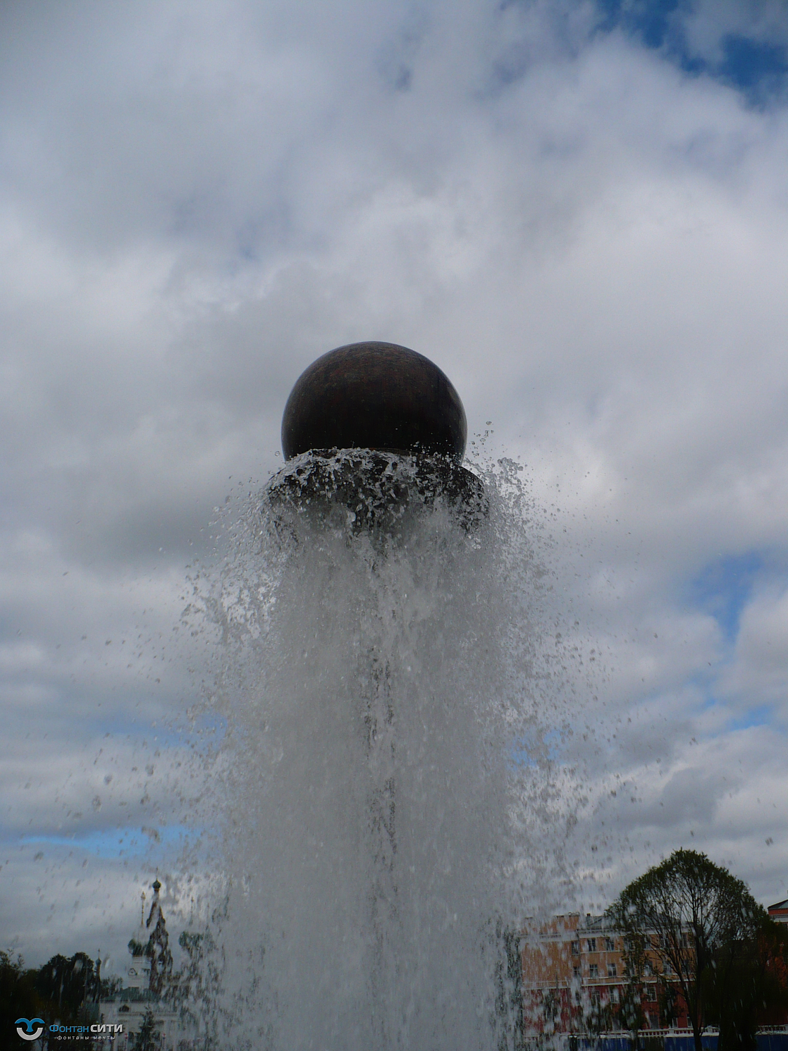 г. Ярославль, фонтан Камень